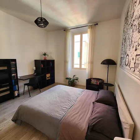 Homestay Cozy Haven Near San Giovanni