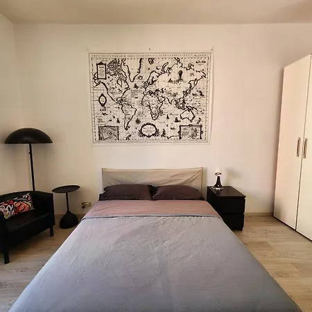 Homestay Cozy Haven Near San Giovanni Rome