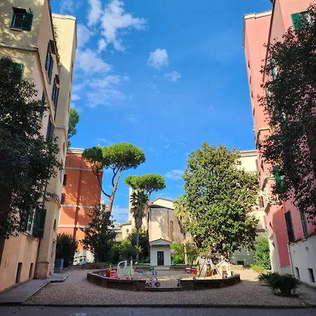 Cozy Haven Near San Giovanni Privat bolig Rom
